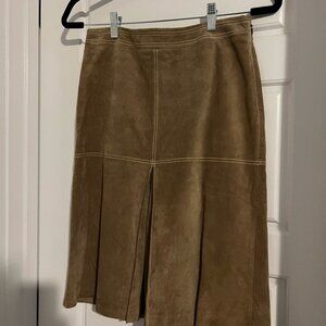 Chic brown suede midi skirt